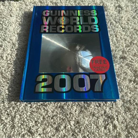 Guinness World Records Lot 1999-2004, 2006,2007 - Picture 2 of 16